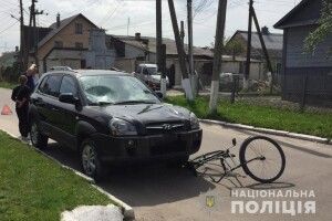 У Луцькому районі автомобіль збив двох підлітків 