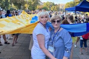 «Рукодвійки» зі Сходу, про яких тепер знає вся Волинь