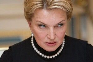 Соратниця Віктора Януковича Раїса Богатирьова повернулася в Україну й відразу була затримана поліцією