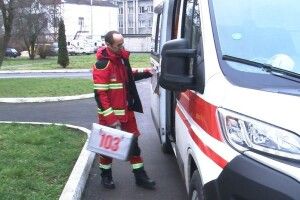 На Волині з нового року діють нові правила виклику «швидкої»