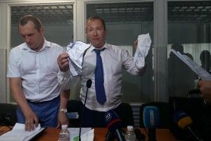 У суді над Януковичем сталися сутички через призначення нового адвоката