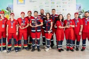 Бригада екстреної меддопомоги з Волині виграла реанімобіль