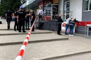 Спецназівець вбив чоловіка біля обмінника у Рівному... через борги  