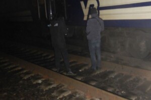 У Львові електричка на смерть збила 26-річну жінку