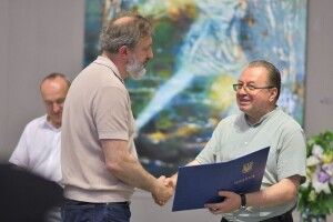 Волинські лікарі та медзаклади – серед номінантів на престижну відзнаку за гуманізм
