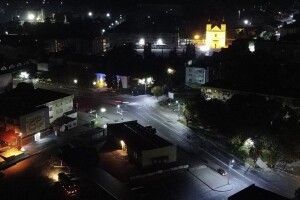 У місті на Волині вирішили не вимикати вуличне освітлення цілу ніч