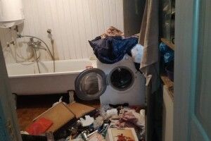 Зв’язали кабелем і били, вимагаючи грошей: двоє волиняни на Рівненщині вчинили розбійний напад на сім’ю