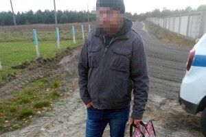 Поліцейський офіцер громади викрив протиправну діяльність жителя Вараського району (Фото)