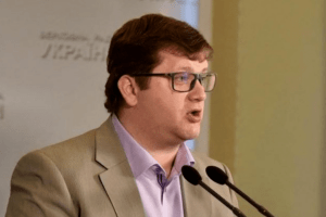 Після ДТП експертиза не показувала наркотиків у крові моєї доньки. Подібні звинувачення - дискредитація та помста за критику Єрмака і захист Червінського, – Ар’єв