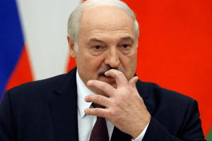 росія вигадала причину для вступу білорусі у війну, – Жданов