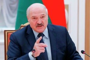 Лукашенко пригрозив закрити Білорусь для авіарейсів із України