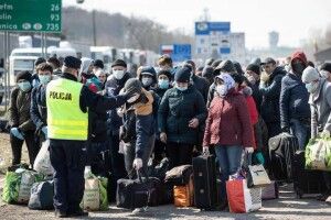 Українських заробітчан у Польщі безкоштовно щеплять від коронавірусу 