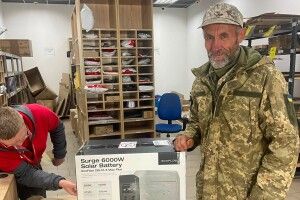 На Волині громада передала на фронт вагому допомогу