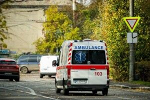 На Волині медики «швидкої» провели реанімацію прямо на місці виклику