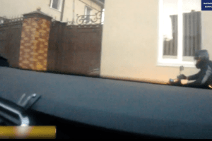  У Луцьку затримали мотоцикліста-порушника, який мчався містом без прав (Відео)