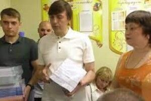 В окупований Мелітополь приїздив міністр просвіти рф: привіз шкільні підручники про «один народ»