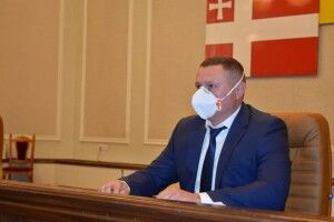 Погуляйко сьогодні не збирається звітувати перед обласною радою