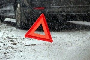 У Камені-Каширському п’яний молодик поцупив «Фольксваген» і протаранив «Мерседес»
