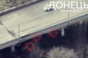 Потім був БА-БАХ: Порошенко показав вражаюче відео, як БПЛА Poseidon вистежив ворожу техніку в Донецьку