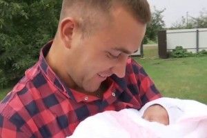 Молодий фельдшер-волинянин прийняв пологи у кареті швидкої і став хрещеним батьком