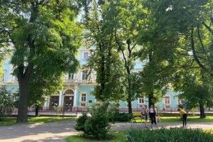 У Чернівцях з'явиться колоритний і патріотичний сквер