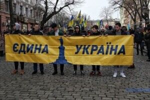Скільки людей вийшли в Одесі на Марш єдності (Відео)
