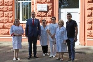 Одразу чотири медзаклади Волині отримали обладнання з Австрії