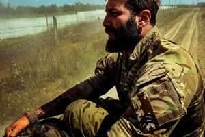 Плакав і співав: український телеведучий пригадав випадок на фронті, коли прощався із життям (Фото)