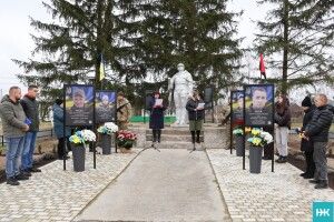 У невеликому селі на Волині відкрили Алею пам’яті загиблим захисникам-односельчанам