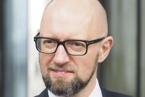 Арсеній Яценюк: «Якщо на «Стіні» хтось вкрав, нехай відповідає» (Відео)
