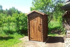 Скандал міжнародного масштабу: під Ніжином поцупили громадську вбиральню, встановлену коштом ООН