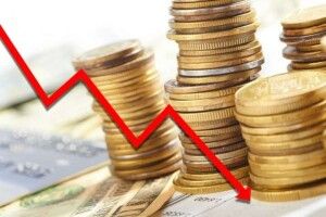 Світовий банк спрогнозував стрімке падіння економіки України і її повільне відновлення 