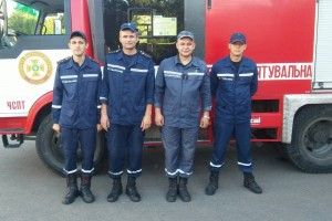 Луцьк: під час пожежі вогнеборці врятували пенсіонерку