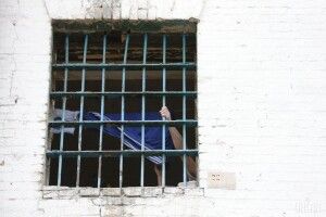У Вінницькому СІЗО вбили підозрюваного у зґвалтуванні семирічної дівчинки