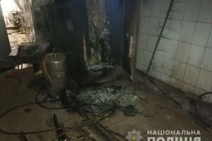 На Рівненщині підпалили цех підприємця з Луцька. Чоловік підозрює конкурентів (фото)