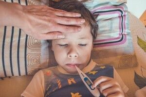 Коронавірус у дітей: симптоми хвороби і лікування  