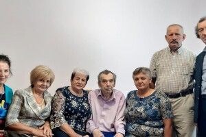 Через 41 рік студенти прийшли у гості до декана (Фото)