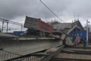 Біля кордону РФ з Україною обрушився залізничний міст