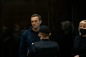 Суд над Навальним: під будівлею затримали понад 230 осіб