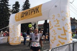 Пожежники-рятувальники - срібні призери півмарафону до Дня Луцька