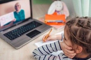 Всі школярі Ковеля з понеділка будуть вчитися дистанційно