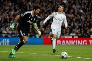 Найкращим голом минулого сезону за версією УЄФА є влучний постріл Кріштіану Роналду у ворота «Ювентуса»