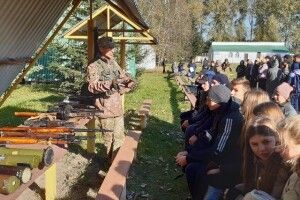 У громаді на Волині загін територіальної оборони провів навчання школярам (Фото)