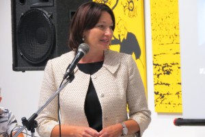 Волинський нардеп долучилася до популярного флешмобу