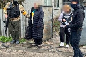 Арештували колаборантку, яка вкрала в Укрпошти 2 мільйони і передала окупантам 