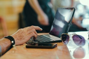 Windows 10 можна буде встановлювати з хмари, без дисків та флешок 