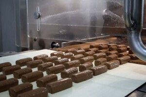 На Волині перевірили роботу підприємства, де роблять легендарні сирки «Ферма»