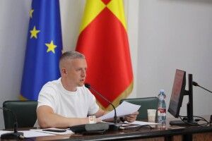 Очільник Луцька остаточно відмовився від зарплати
