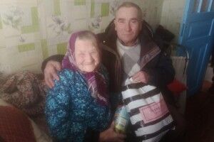 50 онуків та правнуків: на Волині привітали довгожительку 