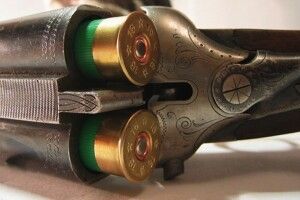 Житель Костополя так натхненно чистив мисливську рушницю, що прострелив собі плече